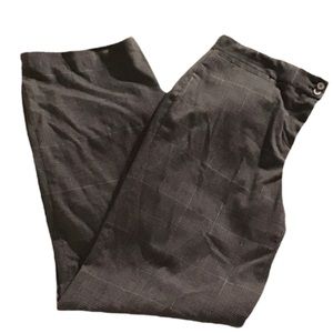 Bay Studio Petite Black & White Plaid women’s Work Dress Pants